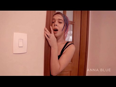 ❤️ Kuv rov qab los ntawm kuv tus tij laug. Kuv tau deev nrog nws tus hluas nkauj. lesbian payback. ️ tawv porn ntawm peb ❌❤ Ib
